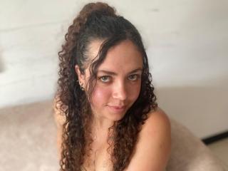 Ver la ficha detallada de RubbyStrongX