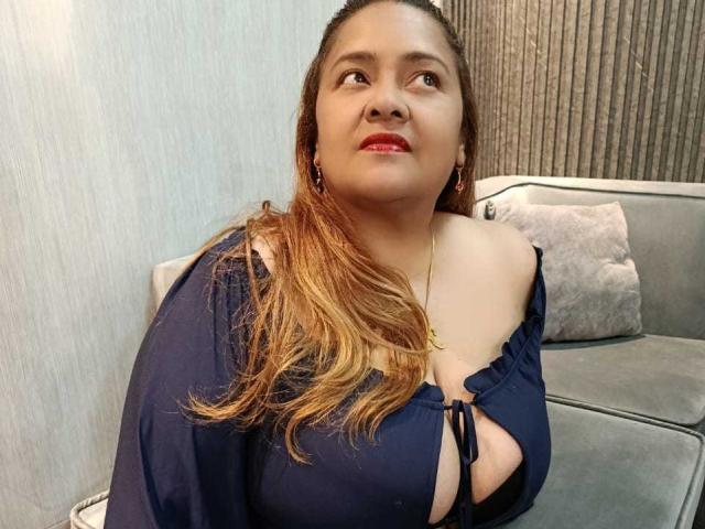 MonzerratBoyer - Live porn &amp; sex cam - 28956830