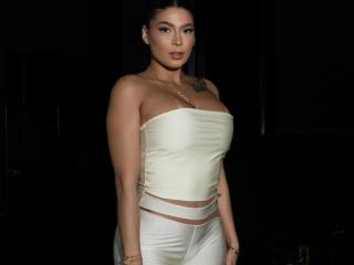 См. подробные сведения о модели AntonellaMontenBlanc