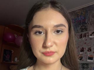 См. подробные сведения о модели BiancaMassimo