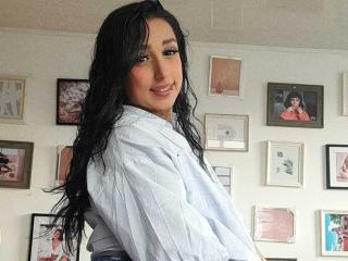 Yksityiskohtaiset tiedot mallista IsaabellaRusso