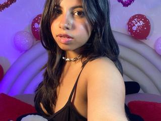 Yksityiskohtaiset tiedot mallista CelesteMorel