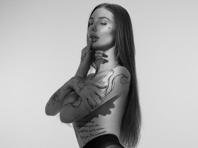 SensualMila - Sexe cam en vivo - 28957742