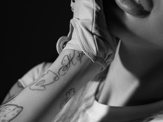 Yksityiskohtaiset tiedot mallista SensualMila