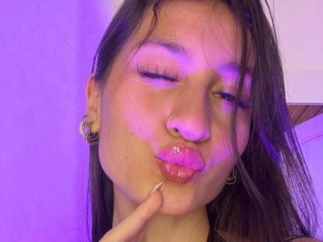 MaddyCarina - Sexe cam en vivo - 28959566