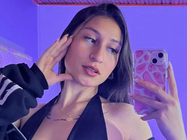 MaddyCarina - сексуальная веб-камера в реальном времени - 28959806