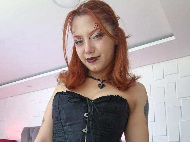 EmmaThomsonn - Live porno og sexkamera - 28962125