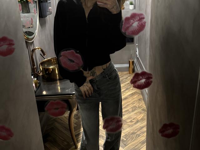 SensualMila - Live Sex Cam - 28962230