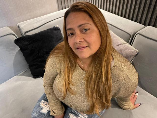 MonzerratBoyer - Live sex cam - 28962371