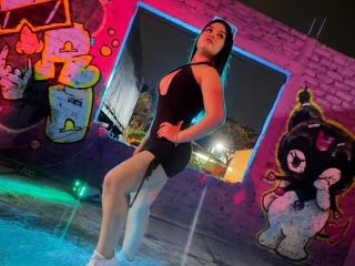 Voir la fiche détaillée de NaughtyMissyy