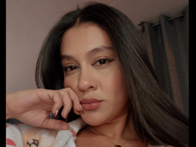 ThaliaAres - Sexe cam en vivo - 28963829