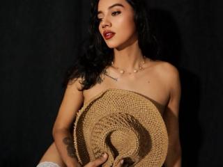 Ver la ficha detallada de LunaGomezz