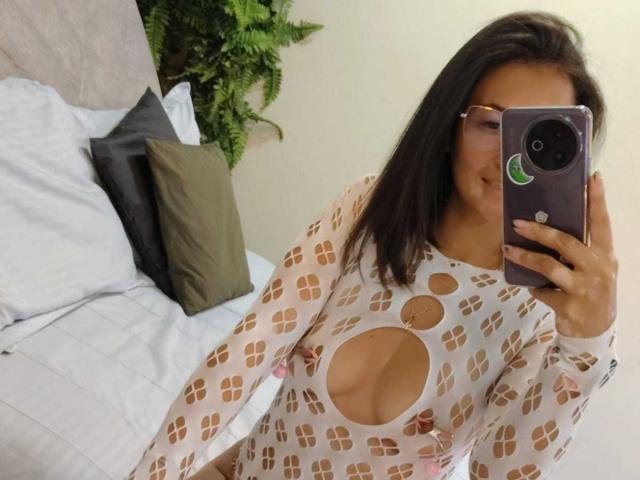 SharissWillian - Live Sex Cam - 28964729