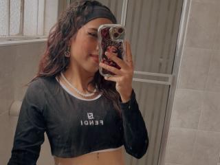 Ver la ficha detallada de MyaaTyler