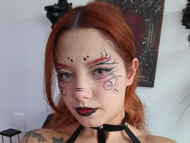 EmmaThomsonn - Live porno og sexkamera - 28969232