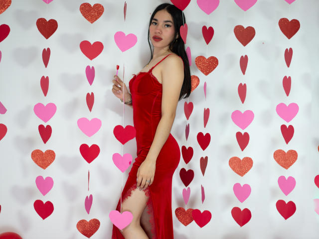 SophiaStorm - Live porn &amp; sex cam - 28969832