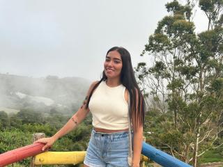 Ver la ficha detallada de SharonKlart