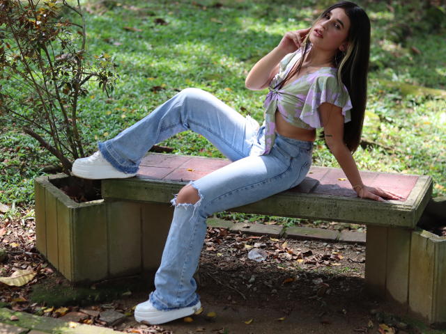 KatieDesirX - Sexe cam en vivo - 28971398