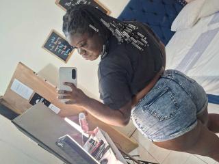 Voir la fiche détaillée de LikeBlackNuts