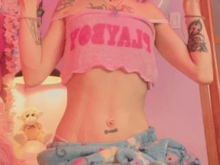 Voir la fiche détaillée de LaurenEvie69