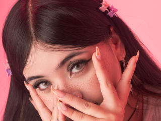 Voir la fiche détaillée de AmaraKazumi