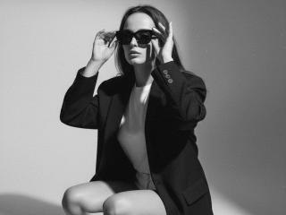 Voir la fiche détaillée de CarolinePirs