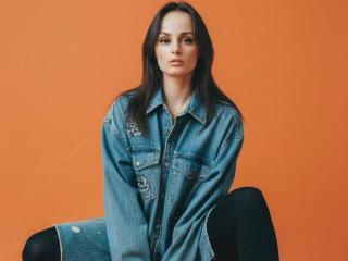 Voir la fiche détaillée de CarolinePirs