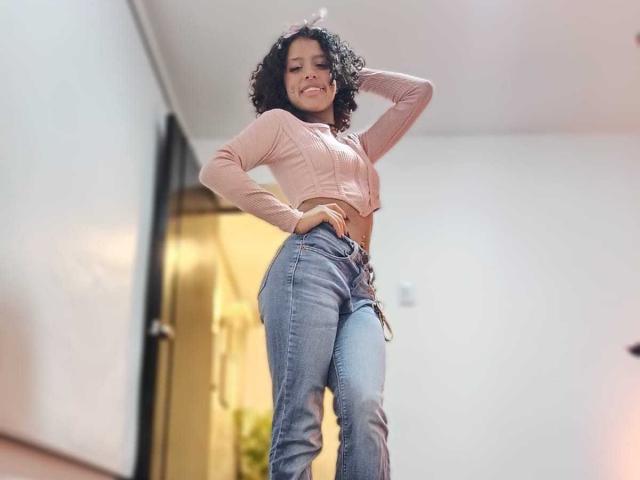 LunaKeller - Live porn &amp; sex cam - 28975280