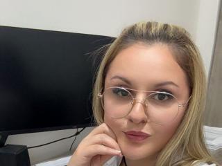 Ver la ficha detallada de LaurenSpitz