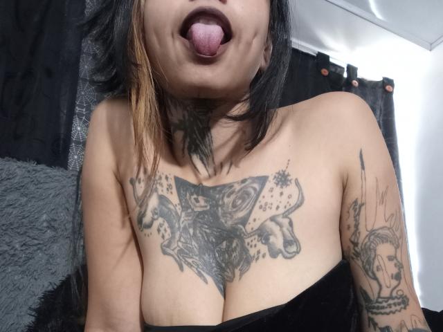 NyxVega - Live porn &amp; sex cam - 28976060