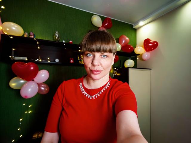 VeronikaGoldy - Live porn &amp; sex cam - 28976780