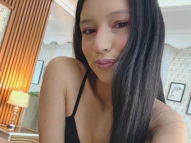 SophieDelaney - Live porn &amp; sex cam - 28976804