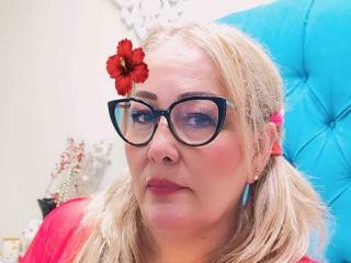 Ver la ficha detallada de NaylaGarner