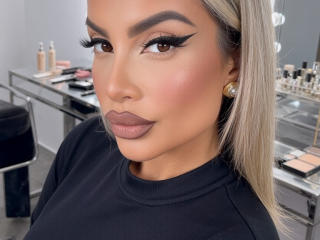 Voir la fiche détaillée de Lellie