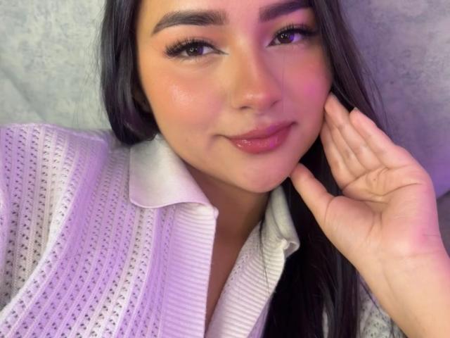 AlessiaFerry - сексуальная веб-камера в реальном времени - 28978802