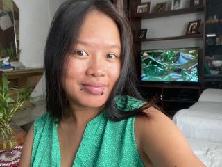 Voir la fiche détaillée de NellahHottie