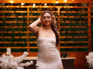 Voir la fiche détaillée de AdaraAngel