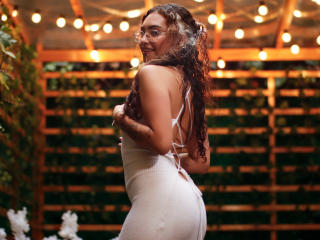 Voir la fiche détaillée de AdaraAngel