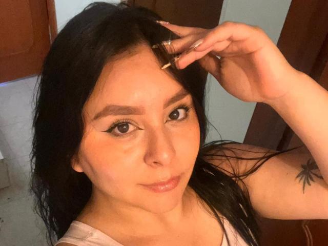 EmaJames - Live porn &amp; sex cam - 28979900