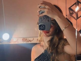 Δείτε την λεπτομερή καρτέλα του AprillAhego