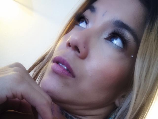 Veroo69 - Sexe cam en vivo - 28981184