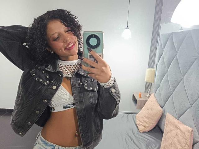 LunaKeller - Live porn &amp; sex cam - 28984121