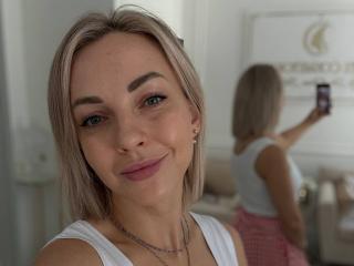 Δείτε την λεπτομερή καρτέλα του RoseGloss