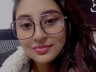 Ver la ficha detallada de ZoeHillss