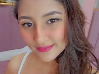 Ver la ficha detallada de ZoeHillss