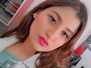 Δείτε την λεπτομερή καρτέλα του ZoeHillss