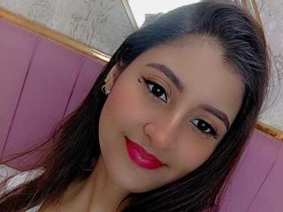 Ver la ficha detallada de ZoeHillss