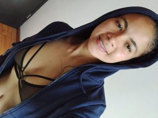 Ver la ficha detallada de CanelaaSwett