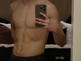 Δείτε την λεπτομερή καρτέλα του CharliePassion