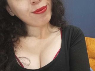 Δείτε την λεπτομερή καρτέλα του KendraSimons